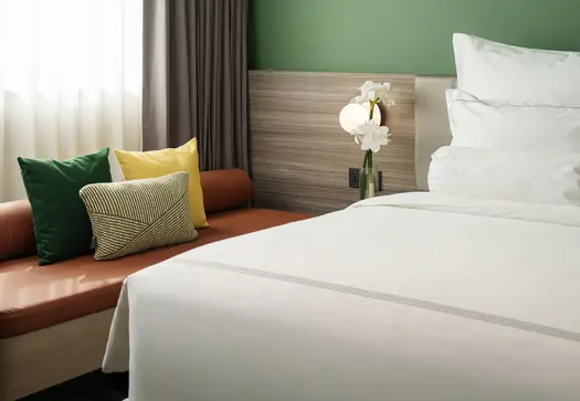 Akyra Bangkok Boutique Urban Hotel Accommodation King Bed DSC09459 Edit