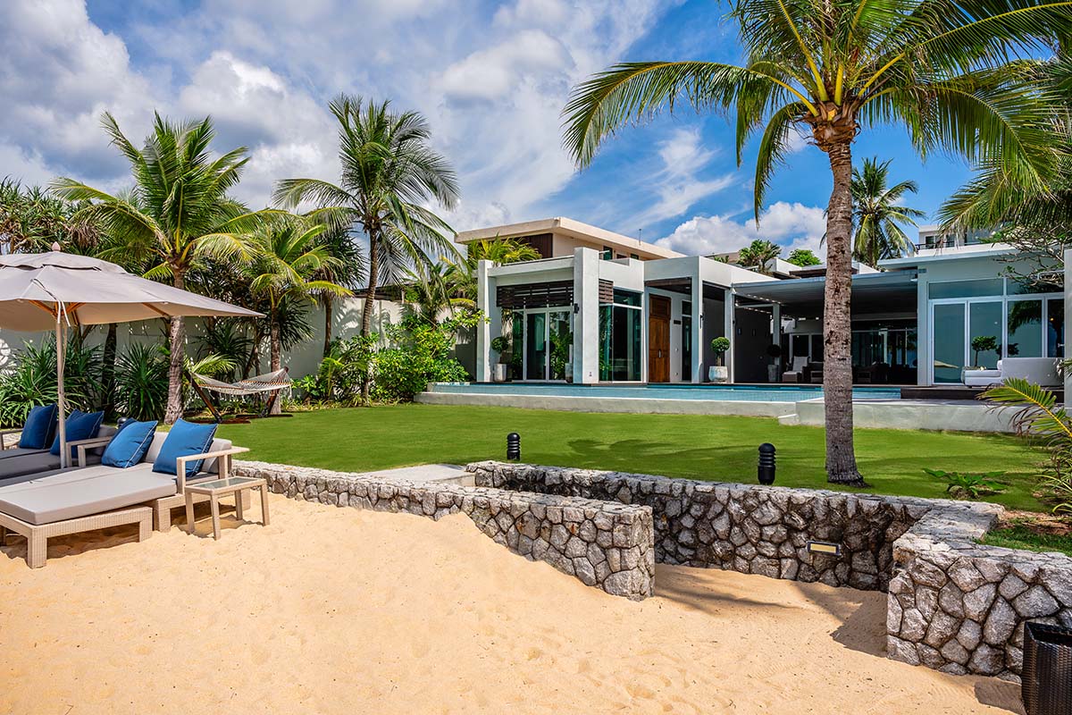 Villa 4 chambres avec piscine en front de mer