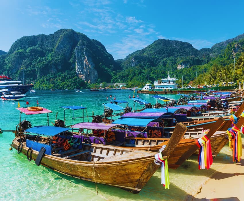 Guide d'excursion d'une journée sur l'île Phi Phi au départ de Phuket - Aleenta Phuket Resort & Spa