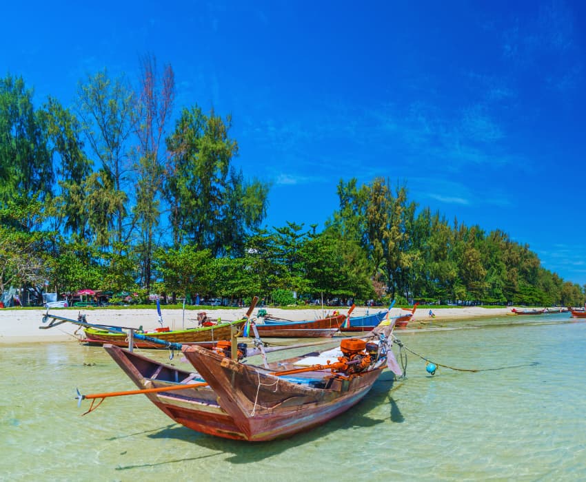 Деревня морских цыган Раваи на Пхукете - Aleenta Phuket Resort & Spa в Пханг Нга